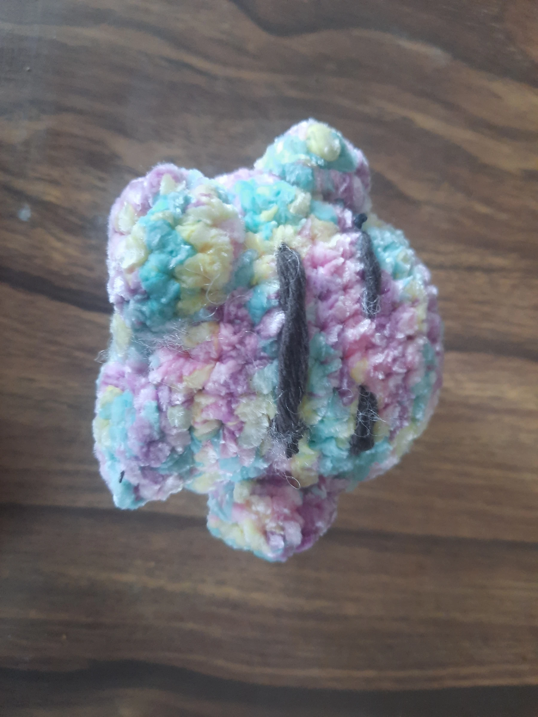Pastel Rêveur 🌈✨ – Peluche artesanal hecha a mano con ganchillo – photo 6